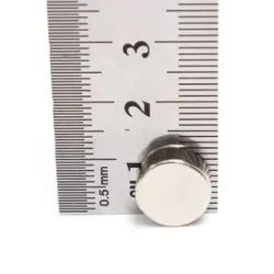 N35 - neodyymimagneetti - vahva levy - 12mm * 5mm - 10 kpl