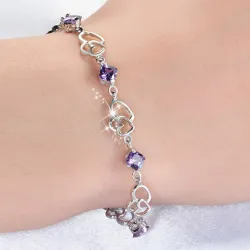 Tyylikäs rannekoru - violetit kristallit / sydämet - 925 sterlinghopeaa