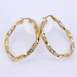 Boucles d'oreilles créoles dorées avec cristaux