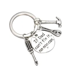 "Si papa ne peut pas le réparer, personne ne peut" - porte-clés en argent