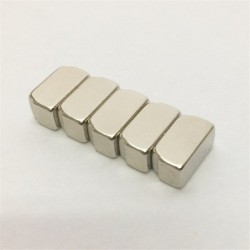 N50 - neodymmagnet - starkt T-format block - 10,5 mm * 5 mm * 5,8 mm