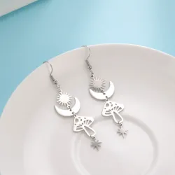 Boucles d'oreilles longues tendance - champignon / étoiles / lune