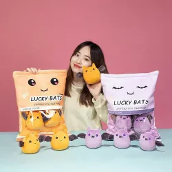 Fylt pute - med 5 små flaggermus