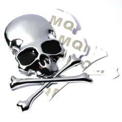 Metalowa czaszka / kości - emblemat - naklejka na samochódNaklejki