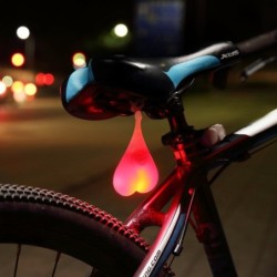 Cykelbaklykta - LED - vattentät - hjärtformad