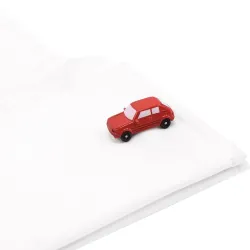 Emalinpunainen auto - hopeanväriset kalvosinnapit