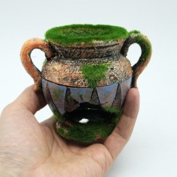 Vaso de resina com musgo - decoração de aquário