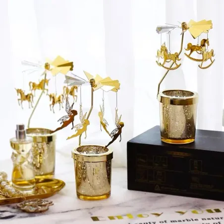 Dekorativer Kerzenhalter - drehbar - Schneeflocken - Engel - Pferde - Gold