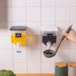 Olje / væske / eddik dispenser - gjennomsiktig beholder med lokk - veggmontert