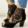 Sexy Stiefeletten - mit floraler Spitze - Reißverschluss hinten