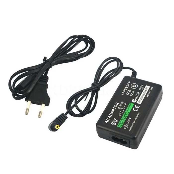 5V AC laturi adapteri Sony PSP:lle - latauskaapeli