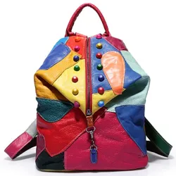 Mochila de couro - com rebites - cores coloridas do arco-íris