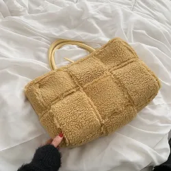 Bolsos de manoBolso de mano de felpa de moda - gran capacidad