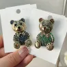 broche de urso de cristal