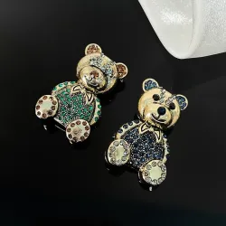 BrochesBroche de oso de cristal