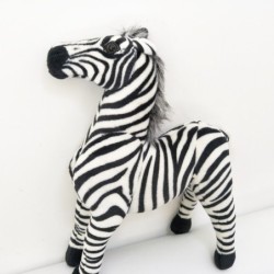 Realistisk zebra - plyschleksak