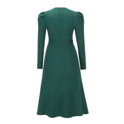 Elegant strikket kjole - lange ermer - midjebelte