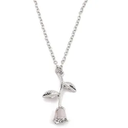 Colar elegante com pingente de rosa