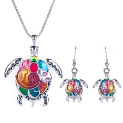 Smykkesæt med en regnbueskildpadde - halskæde / øreringe