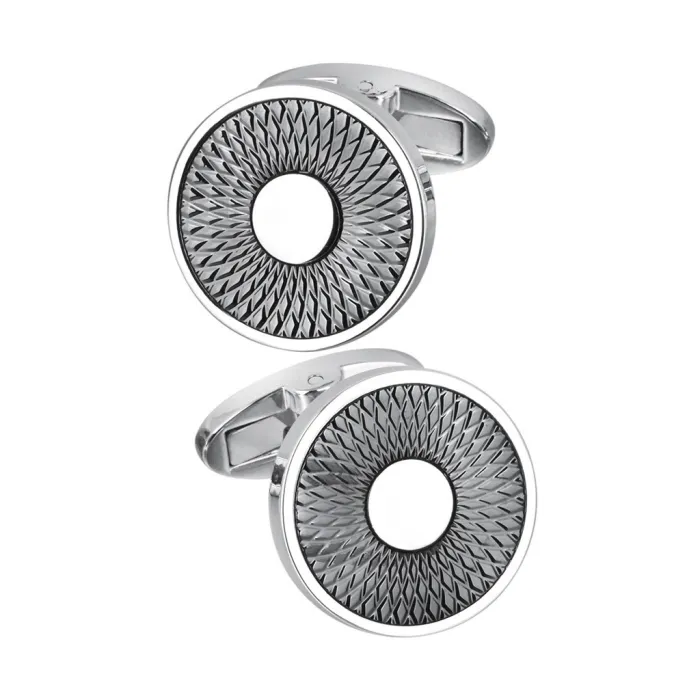 Klassiset pyöreät hopeiset kalvosinnapit
