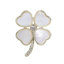 Broche trèfle à quatre feuilles - coquillage / cristal