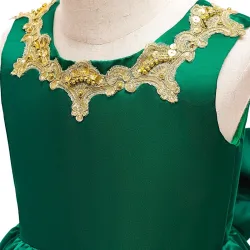 Elegant uregelmessig kjole - prinsessekostyme