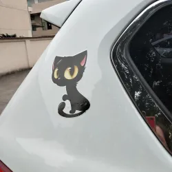 Svart katt med store øyne - bilklistremerke