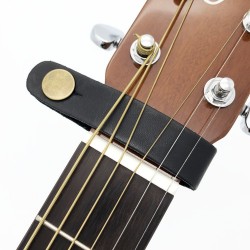 Leather guitar strap - holderGuitars