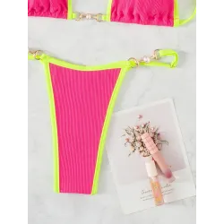 Baño y ropaConjunto de bikini sexy - con adornos de metal