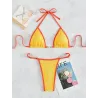 Ensemble bikini sexy - avec des décorations en métal