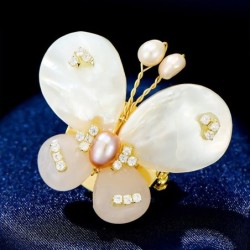 Perleskall sommerfugl - med krystaller / perler