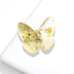 Borboleta de concha colorida - com cristal - broche