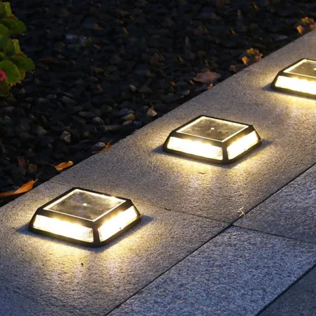 Solar jord / havelys - vandtæt - 12 LED