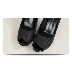 Sexy pumps med høye hæler - åpen tå