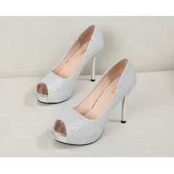 Sexy pumps med høye hæler - åpen tå