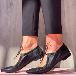 Elegante flate skinnsko - snøring
