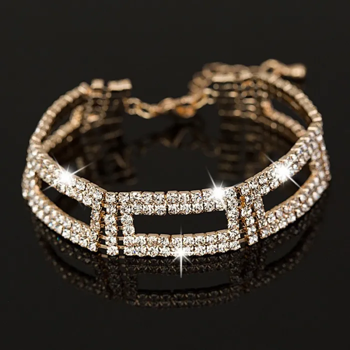 Elegant bred krystal armbånd