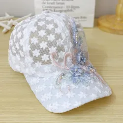 Dunne kanten baseballpet - geborduurde bloemen / bladerenPetten & Hoeden