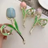 Barrette à cheveux en forme de tulipe