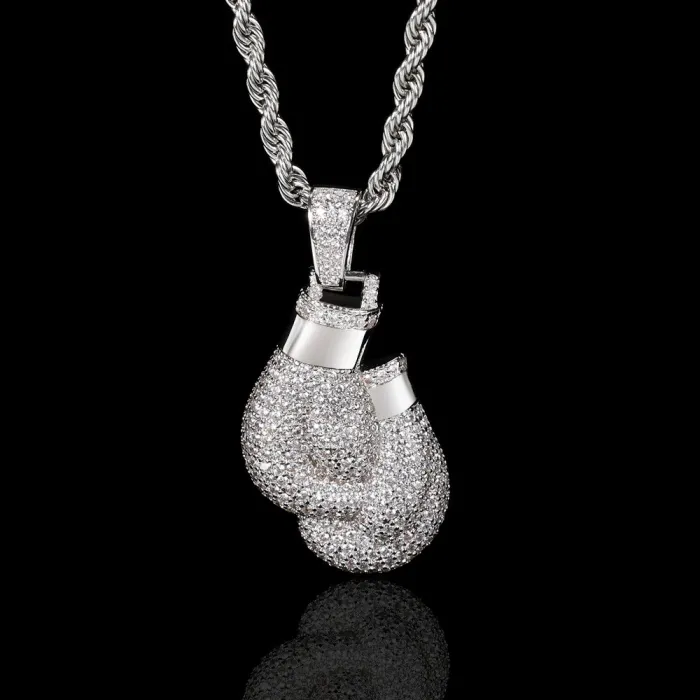 Crystal nyrkkeilyhanskat kaulakorulla