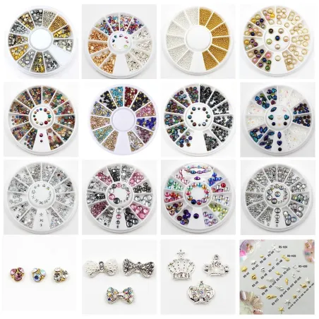 Nail art dekoration - hjul med nitar / havsstil / strass