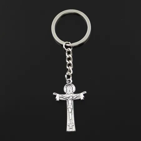 Jeesus ristillä - metallinen avaimenperä