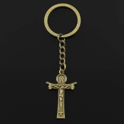 Jesus på korset - metal nøglering