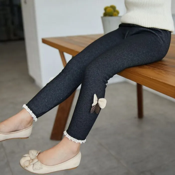 Dikke/warme legging - met decoratieve strikClothing
