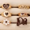 Ringer i retrostil - brune blomster / hjerter - 6 stk
