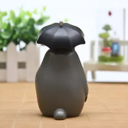 Mini Totoro -lelu - hahmo sateenvarjolla
