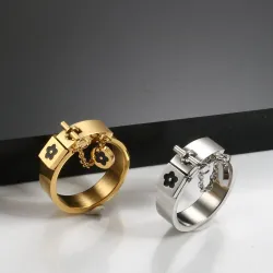 Lucky flower charm - med kjede - ring - rustfritt stål