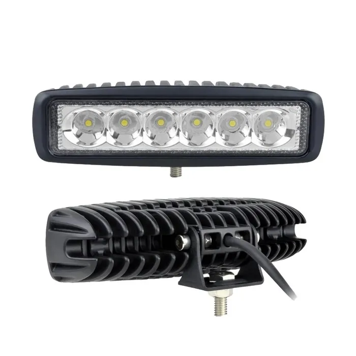 12V - 18W - Projecteur de travail LED pour moto - bateau - voiture 4x4 - SUV - ATV - spot / projecteur - 2 pièces