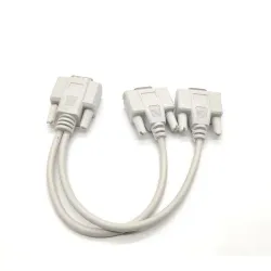 VGA SVGA - 1 - 2 näyttöä - uros - 2 kaksoisnaaras Y - 15 pin - sovitin - jakajakaapeli