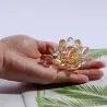 Fargerik lotusblomst i krystall - figur